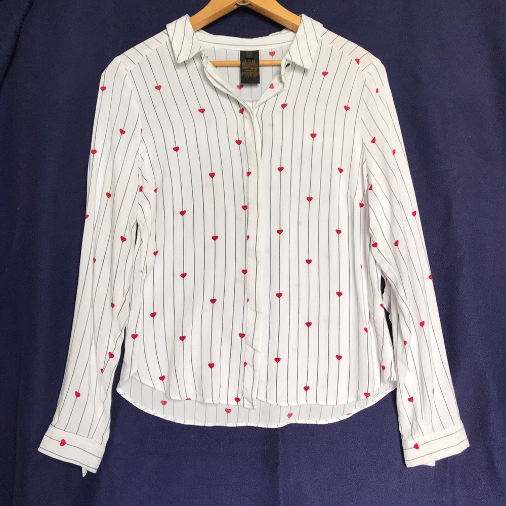 Red Hearts Buttons Down